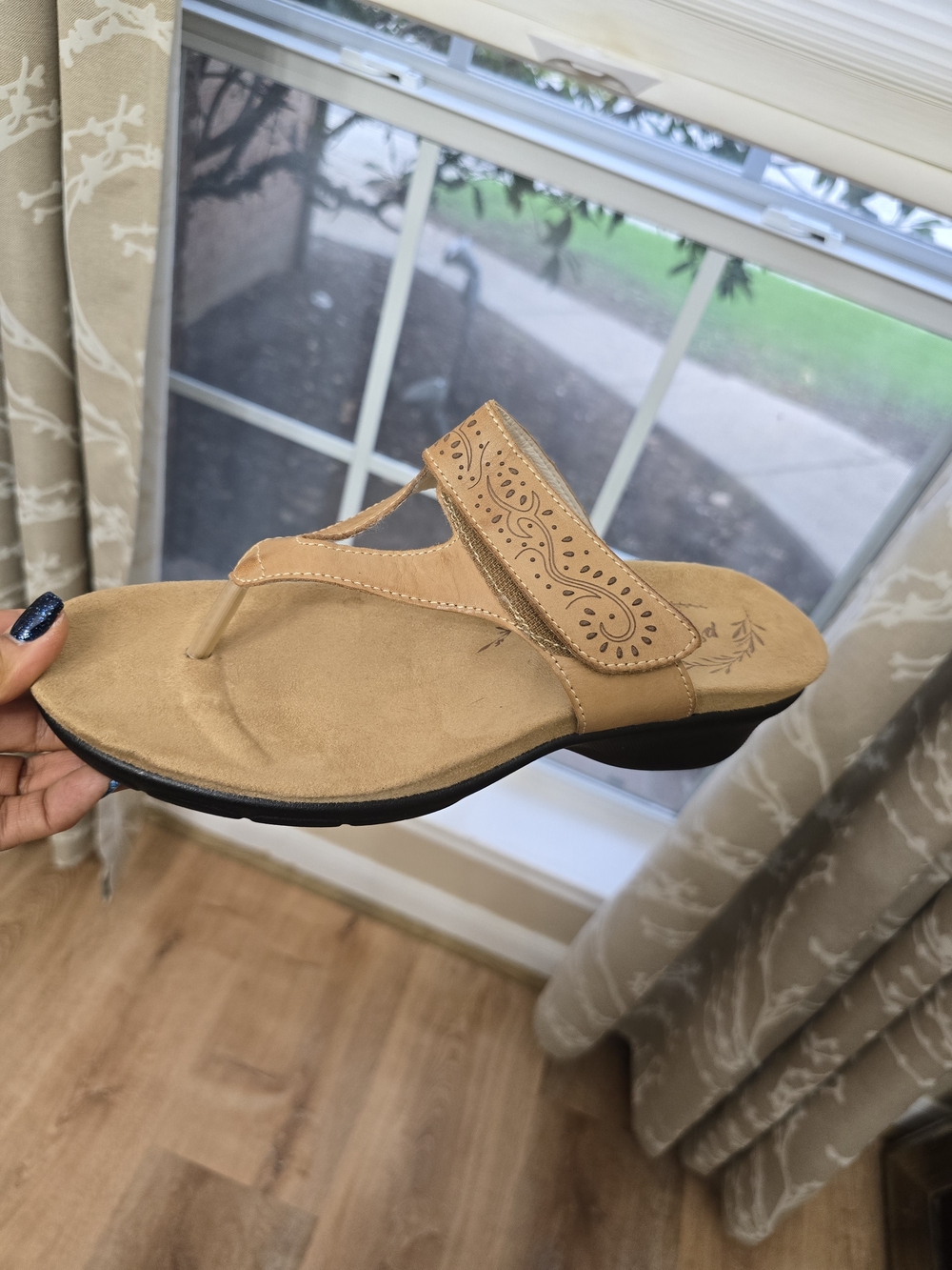 Propet Tan Leather Thong Sandal with Decorative Cutout Strap